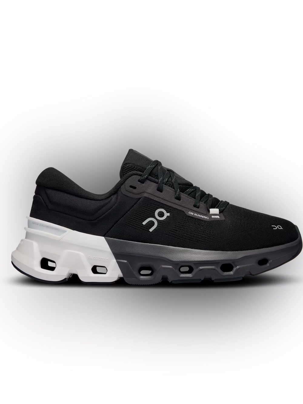 ON RUNNING Cloudflyer 5 Running Shoe‎